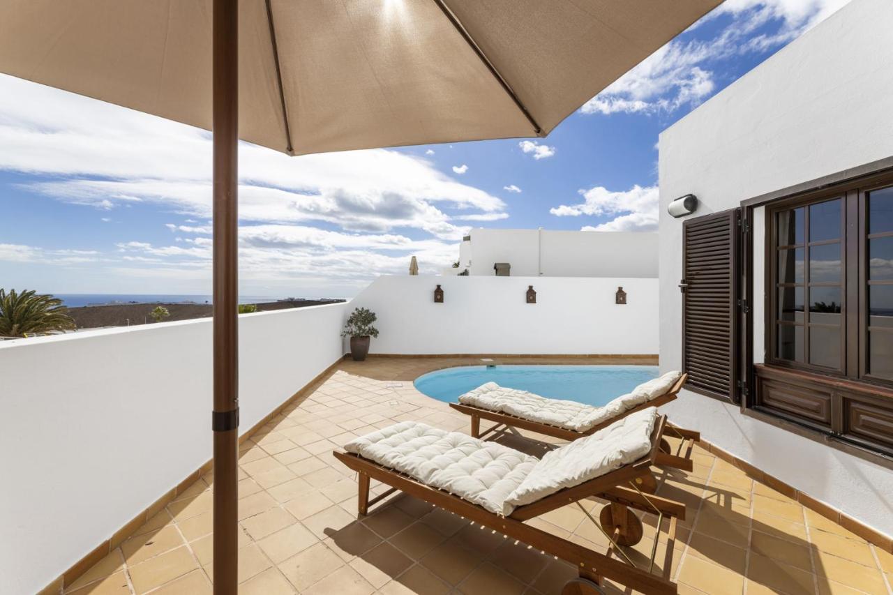 Villa 4 - Vipvipvillas Тиас Экстерьер фото
