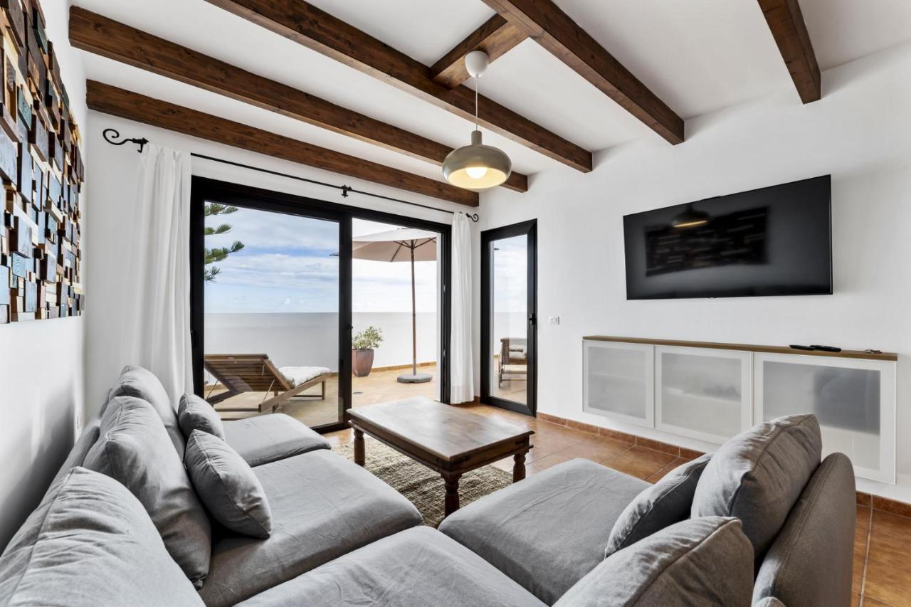 Villa 4 - Vipvipvillas Тиас Экстерьер фото