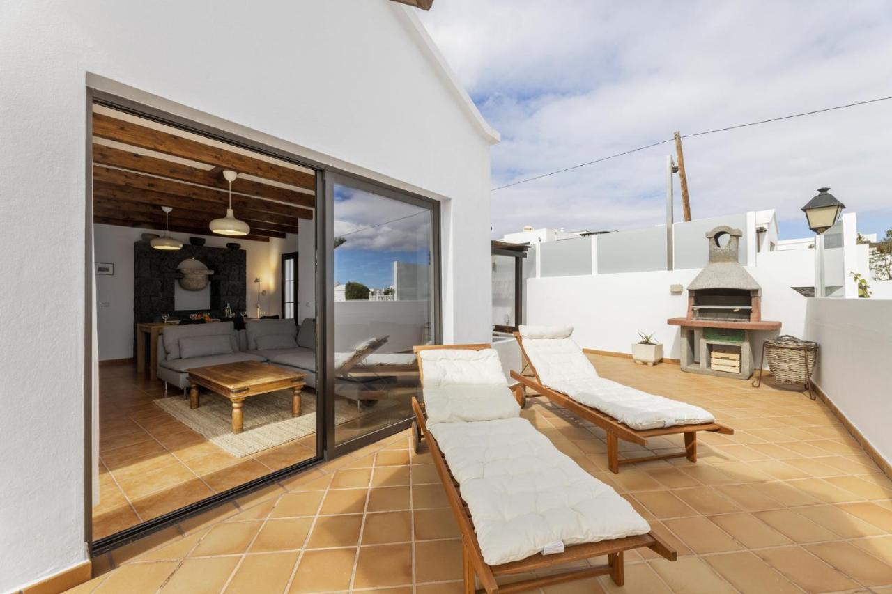 Villa 4 - Vipvipvillas Тиас Экстерьер фото